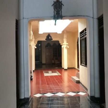 Oyo 1782 Lotus Residence Magelang Bagian luar foto